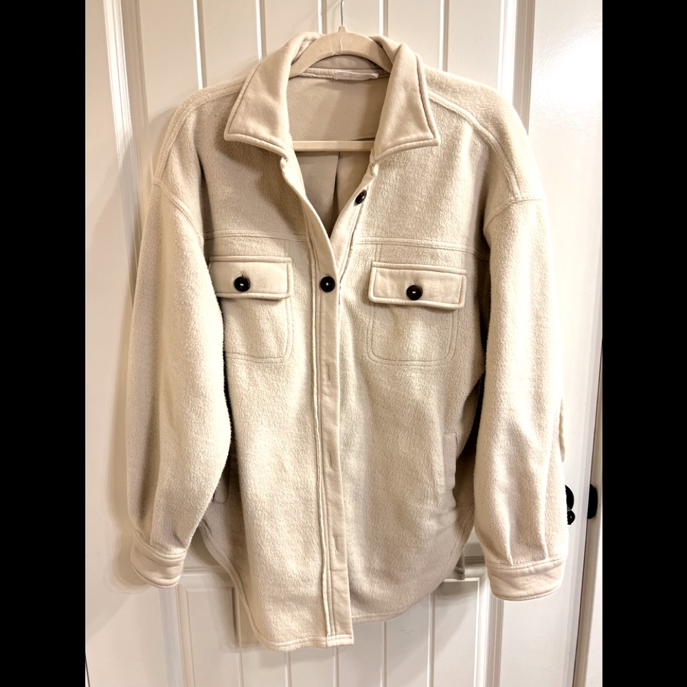 NWOT Skylar Shacket